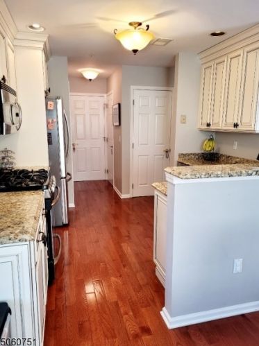 418 Dalton Ct, Parsippany NJ  07834-3467 exterior