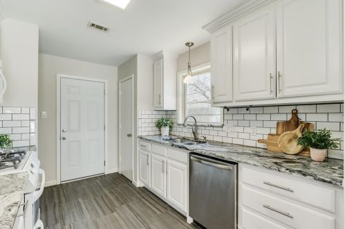 2012 Paisley St, Denton TX  76209-4755 exterior