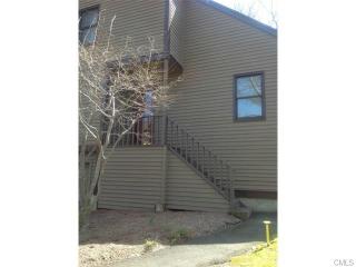 9 Boulder Ridge Rd, Upper Stepney, CT 06468-2629