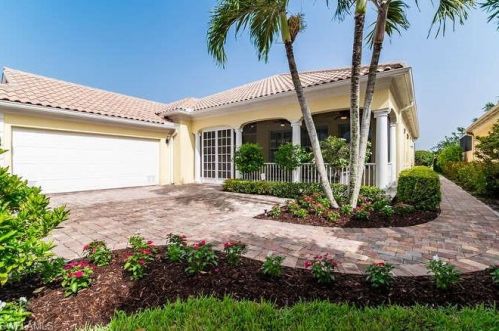 8497 Deimille Ct, Naples, FL 34114-2711