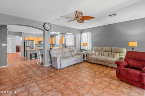 15937 Ventura St, Sun City AZ  85379-5028 exterior