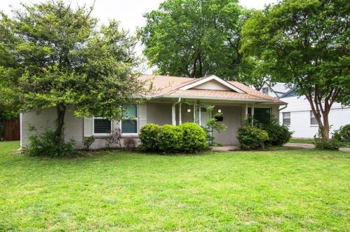 1409 Timberlake Cir, Richardson TX  75080-4125 exterior