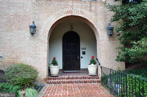 1403 Shallcross Ave, Wilmington, DE 19806-3034