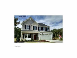 1950 Spruce Ln, Concord Township, OH 44077