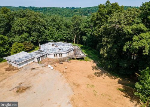 855 Brandywine Rd, Downingtown, PA 19335-4003