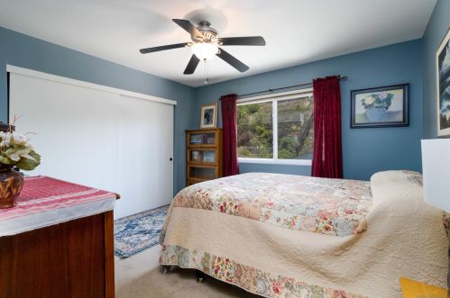 6213 Lk Athabaska Pl, San Diego CA 92119-2823 exterior