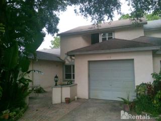 113 Hunter Ct, Palm Harbor FL  34684-3306 exterior