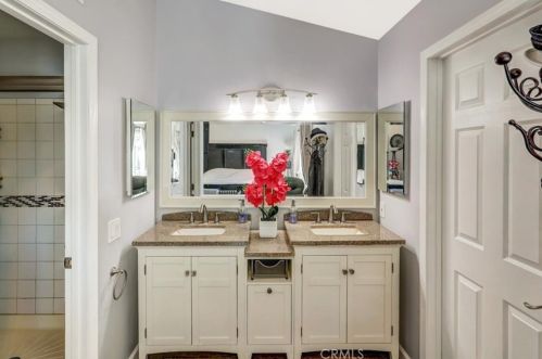 216 Glendora Ave, Covina CA 91724-2954 exterior