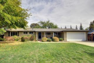 2420 Bridle Path Ln, Sacramento, CA 95864-0818