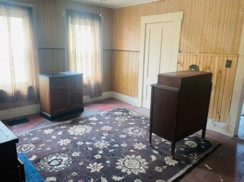 23 Old Manchester Rd, Raymond NH exterior