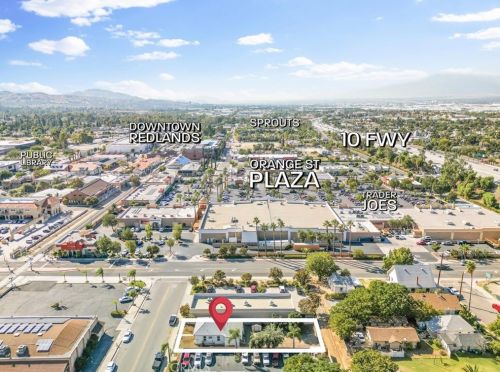 217 Stuart Ave, Redlands CA  92374-3367 exterior