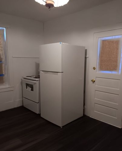 1040 Chestnut St, Franklin PA  16323-1210 exterior