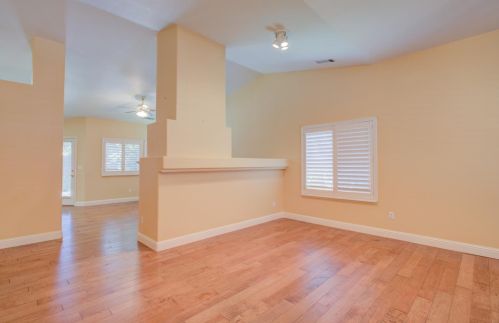 1440 Ranch House Ct, Valley Home CA  95361-8879 exterior