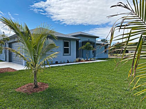 16138 93rd Rd, Town Of Loxahatchee Groves, FL 33470-5183