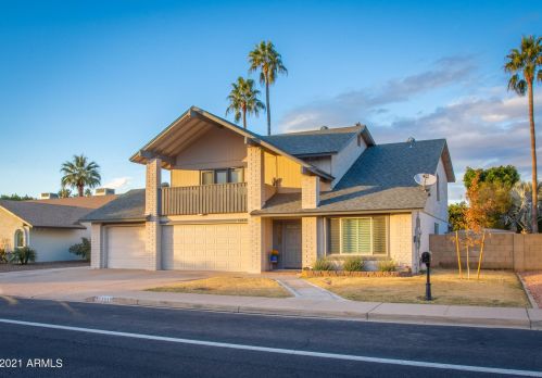 2332 Keating Ave, Mesa, AZ 85202-7324
