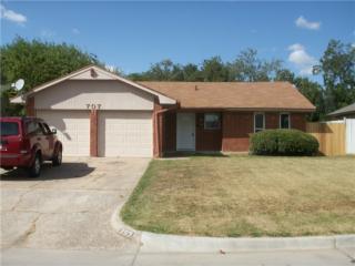707 Highlander Dr, Oklahoma City, OK 73160-5839