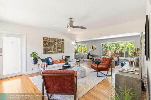 1411 16th Ct, Hollywood FL  33020-3227 exterior