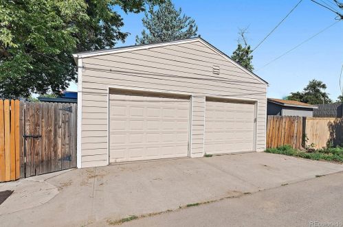 4732 Newton St, Denver CO 80219-2632 exterior