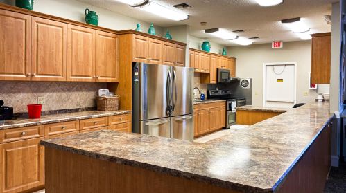 402 Grv Isle Cir, Vero Beach FL 32962-8507 exterior