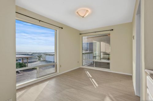 222 Turf Vw Dr, Solana Beach CA  92075-2316 exterior