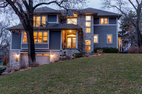 525 Turnpike Rd, Minneapolis, MN 55416-1156