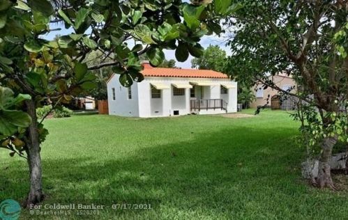 1601 16th Ct, Hollywood, FL 33020-3209