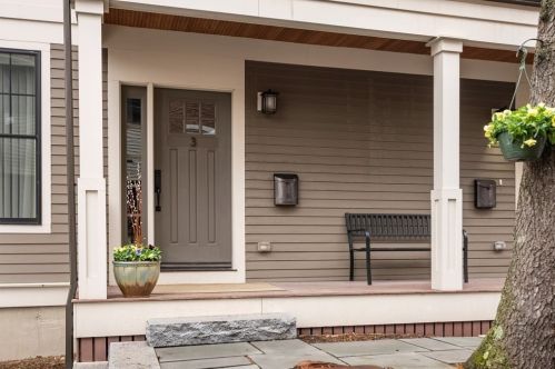 18 Kilsyth Rd, Brookline, MA 02445-2002