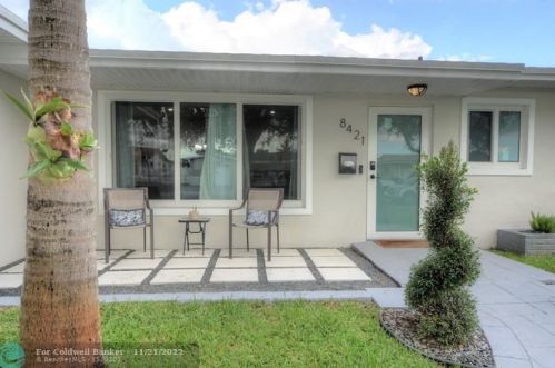 8421 17 Ct, Hollywood FL 33028 exterior