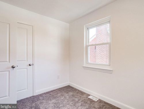 4358 Dubois Pl, Washington DC  20019-4263 exterior