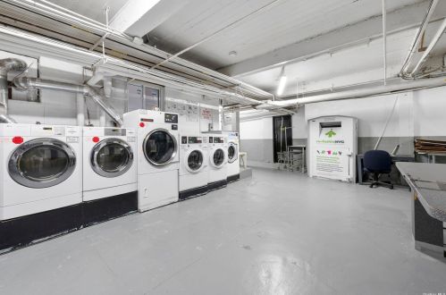 41-15 44th St, Long Island City NY  exterior