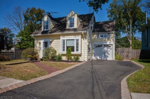 191 2nd St, Fanwood NJ  07023-1669 exterior