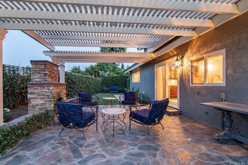 4237 Sussex Cir, Cypress CA  90630-2742 exterior