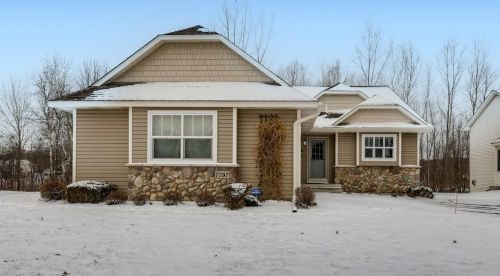 7797 Stallion Ln, Lino Lakes, MN 55014-7005