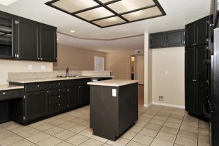 40175 Buckwood Way, Murrieta CA  92562-3817 exterior