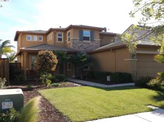 1156 Lake Park Dr, Oakley, CA 94561-3510