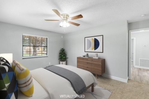 2890 1 Pl, Vero Beach FL 32968-2549 exterior