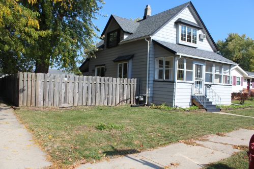 1726 29th St, Kenosha, WI 53140-5020