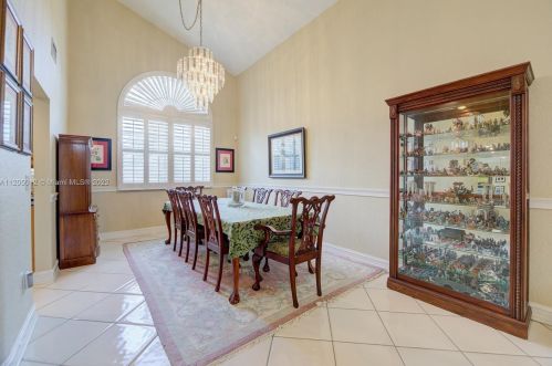 15612 16 Ct, Hollywood FL 33027-2347 exterior