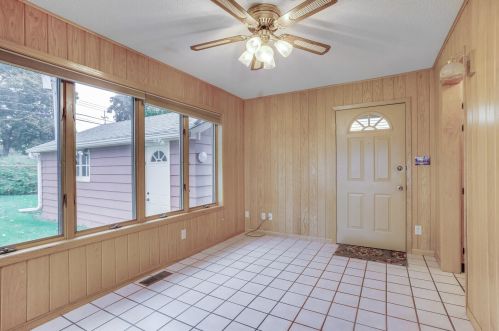 2126 Sunrise Dr, La Crosse WI  54601-6830 exterior