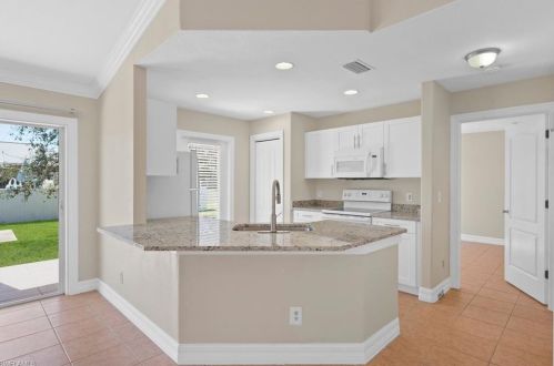 4319 13th St, Lehigh Acres, FL 33971-4901