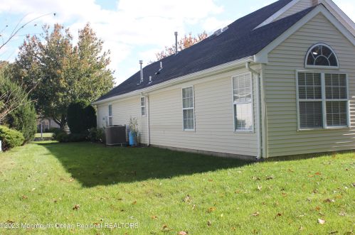 26 Rosewood Ct, Lakewood NJ  08701-5721 exterior