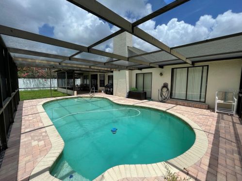 8114 Sylvan Dr, Port Richey, FL 34667-1443