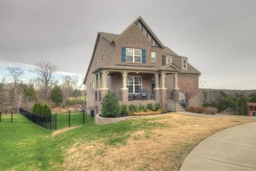 3061 Cooks Landing Ct, Hermitage, TN 37076-3750