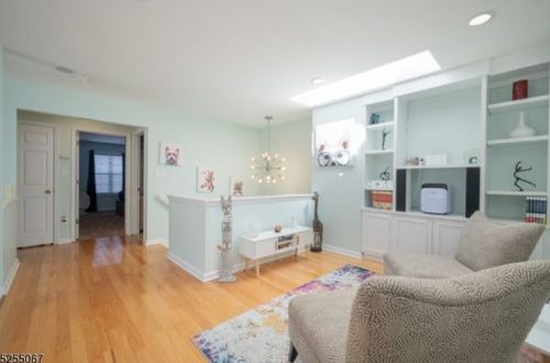 4 Evergreen Way, Mount Arlington NJ  07856-1377 exterior