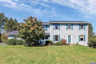 99 Stone Mill Rd, Hummelstown, PA 17036-9501