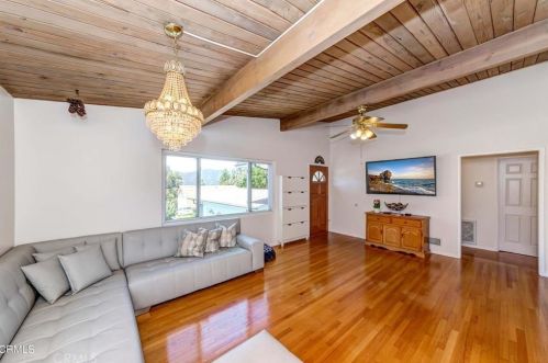 3117 Harmony Pl, Glendale, CA 91214-1315