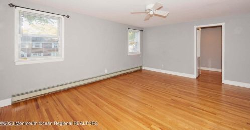 83 Manor Dr, Tinton Falls NJ  07712-2568 exterior