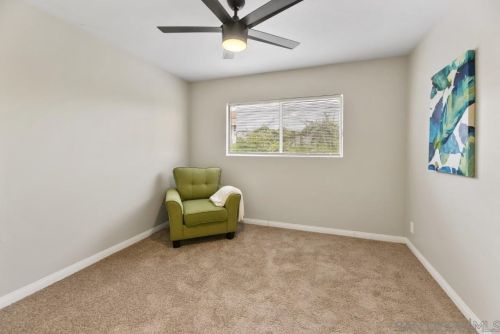 750 Smith Dr, Vista CA  92084-4428 exterior