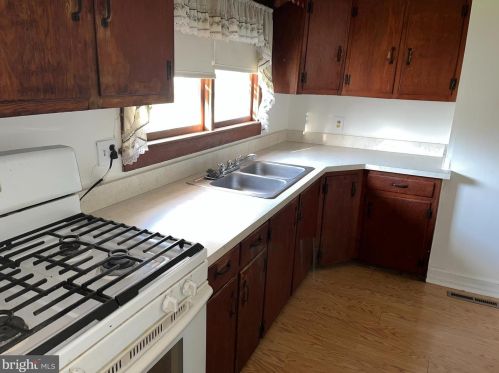 219 Queen St, Dover DE  19904-3151 exterior