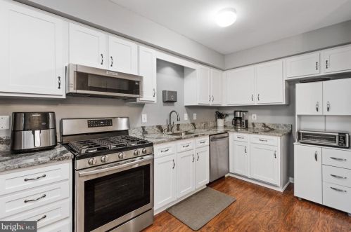 837 Tremont Ave, Norristown, PA 19401-4127